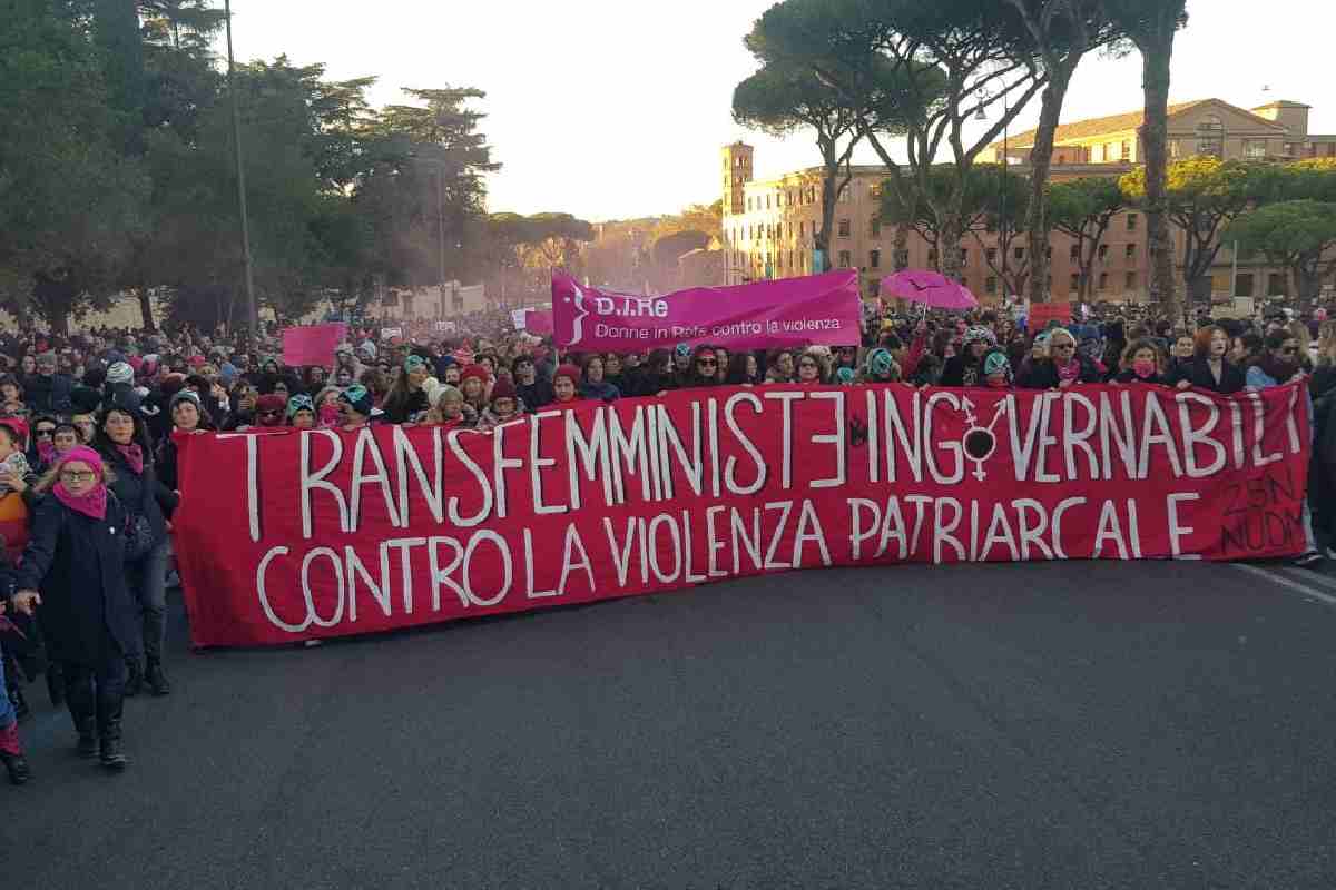 Manifestazione contro la violenza sulle donne a Roma